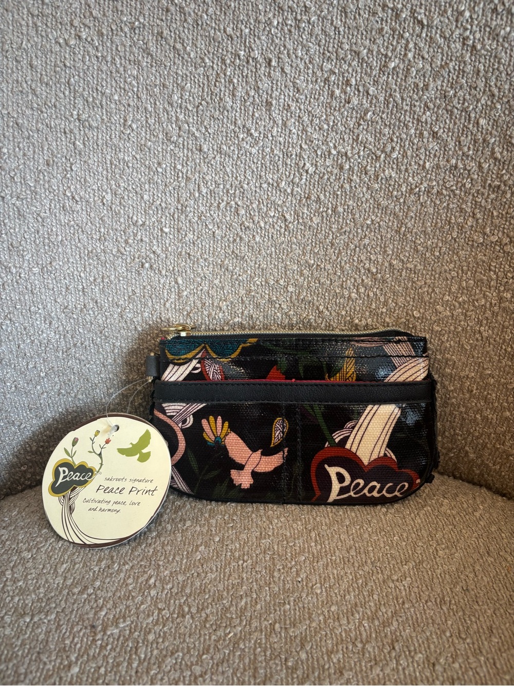 Sakroots Floral Printed Black Coin Purse with Gold Hardware. NWT!
